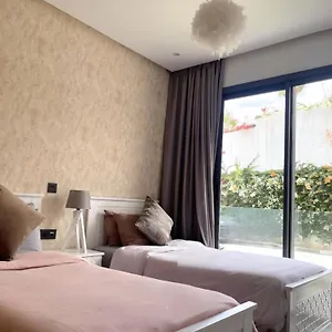  Apartment 2 Bedrooms With Huge Terrace Access To The Pool